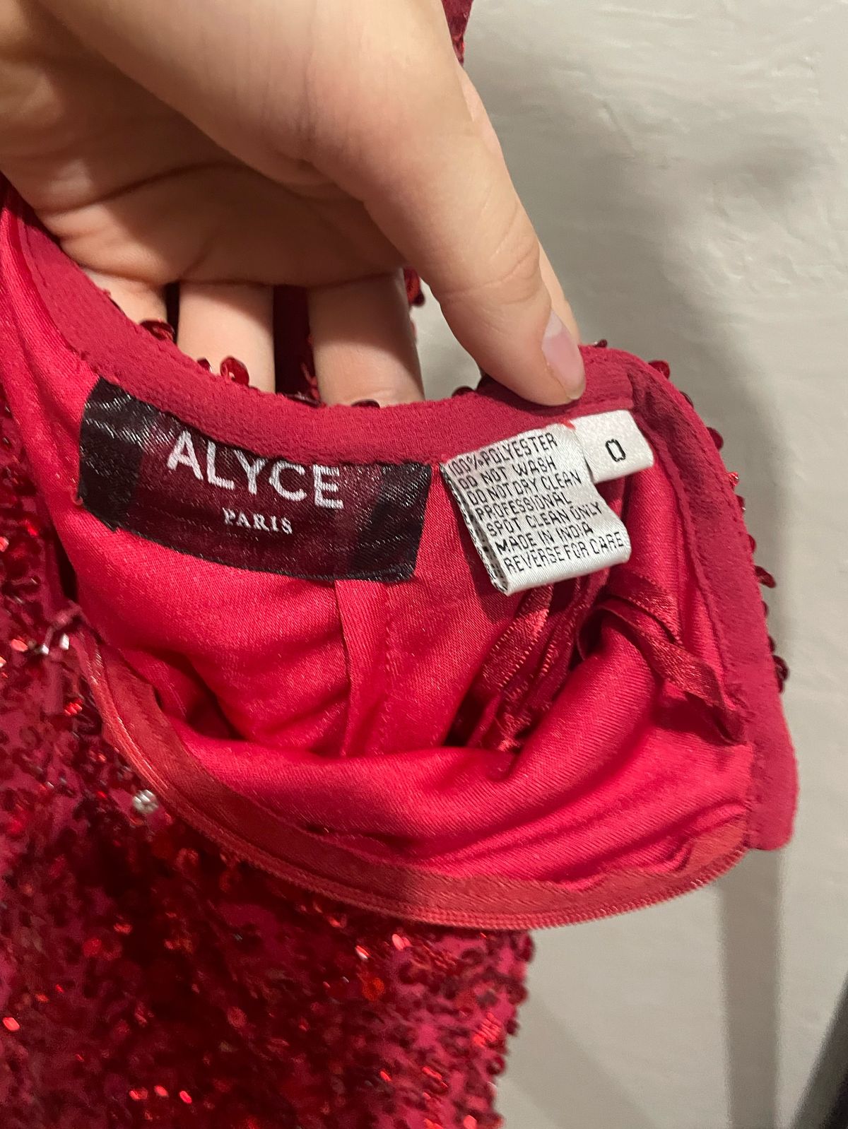 Alyce Paris Size 0 Pageant Plunge Red Cocktail Dress on Queenly