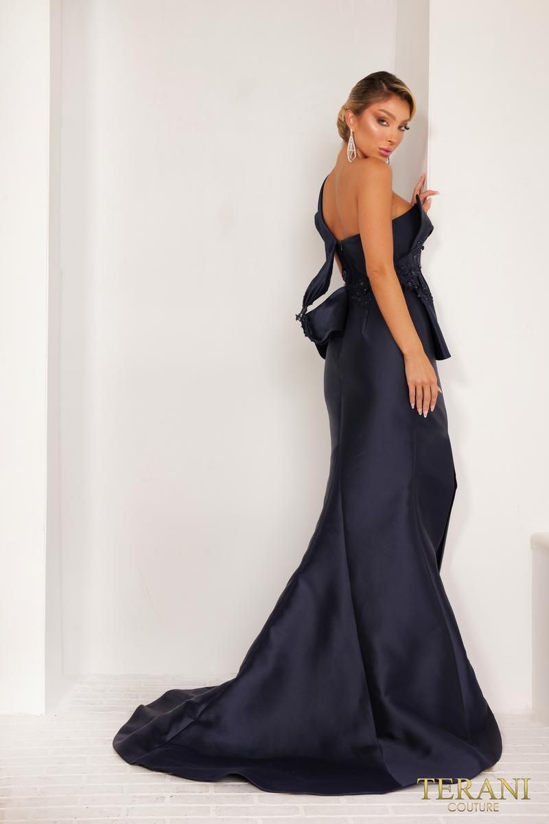 Style 241E2468 Terani Couture Size 6 Pageant Satin Navy Blue Side Slit Dress on Queenly