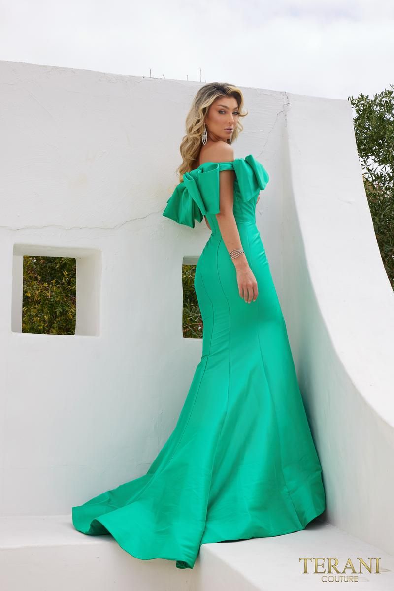 Style 241E2407 Terani Couture Size 12 Pageant Satin Emerald Green Mermaid Dress on Queenly