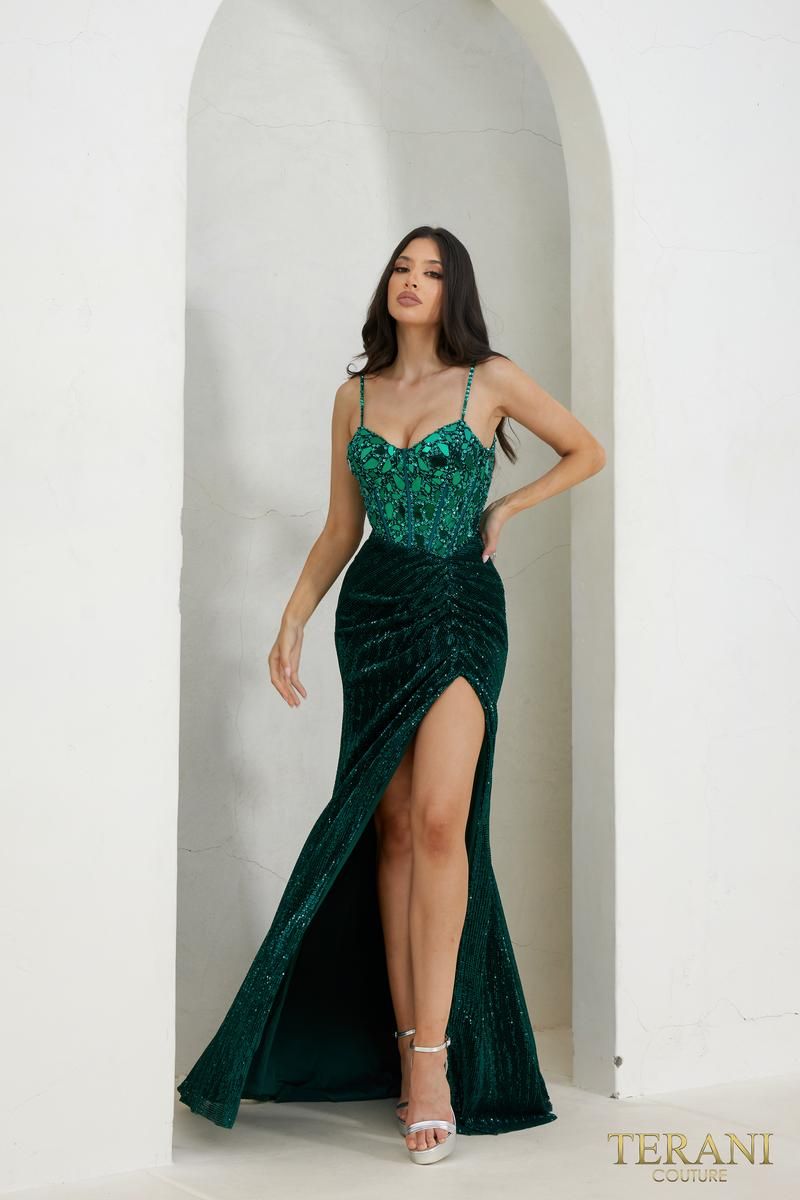 Style 241P2119 Terani Couture Size 12 Prom Emerald Green Side Slit Dress on Queenly