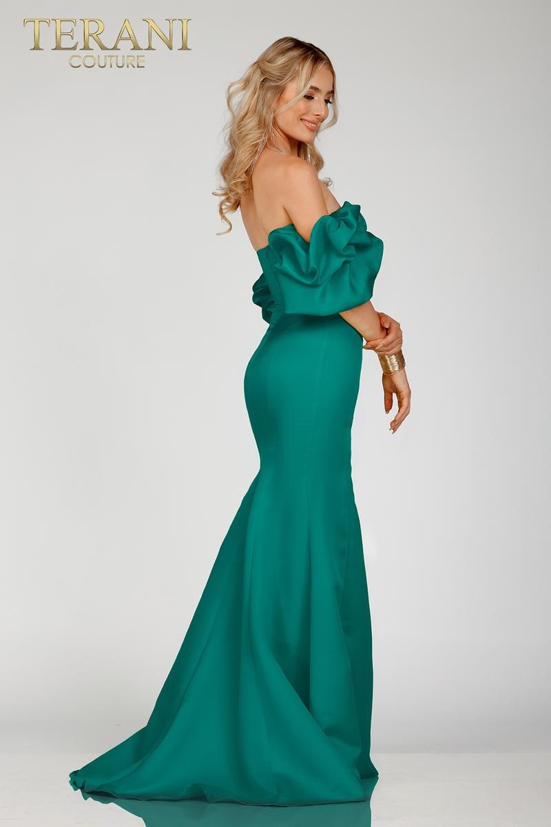 Style 231P0181 Terani Couture Size 4 Prom Emerald Green Side Slit Dress on Queenly