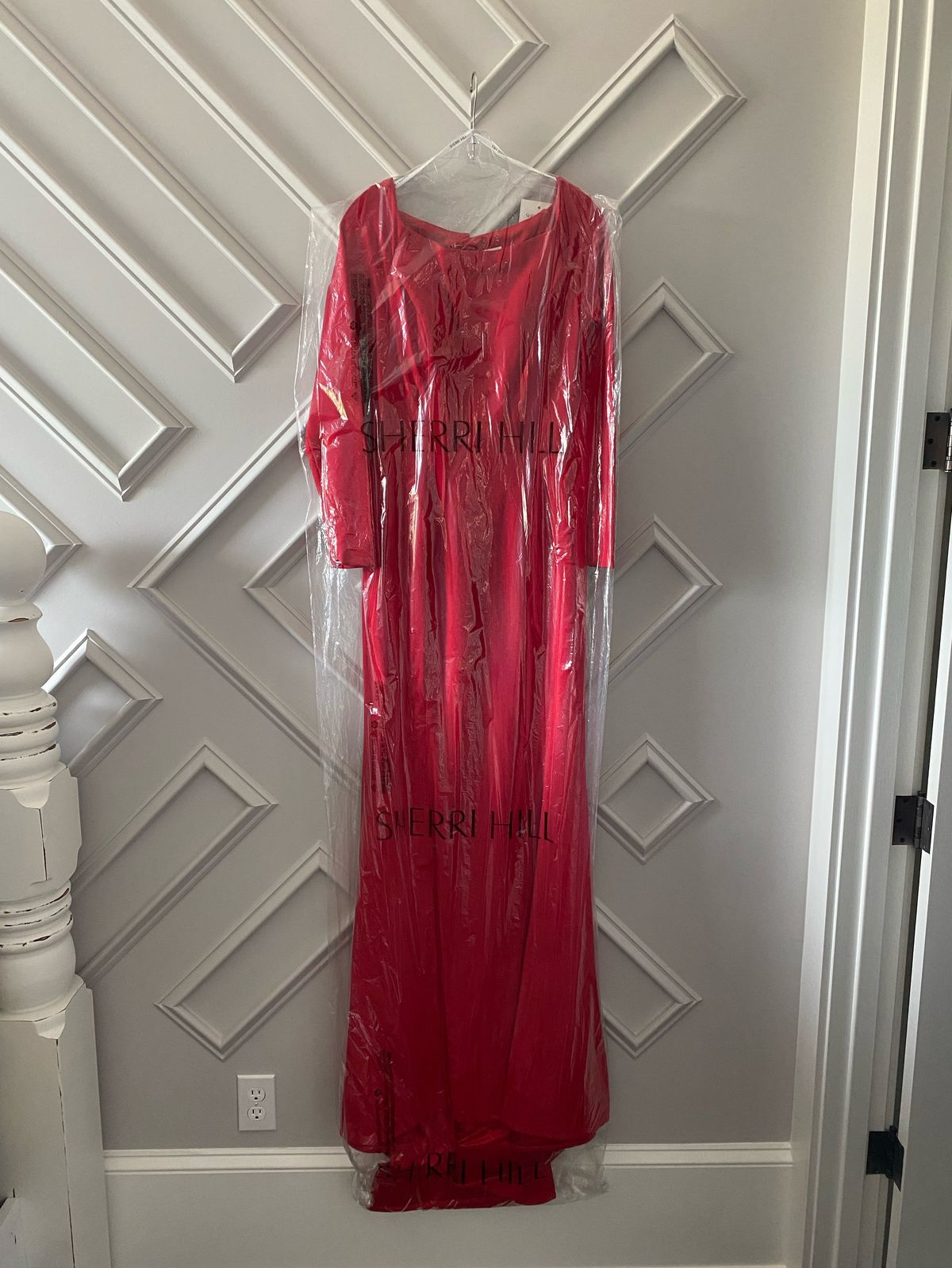 Sherri Hill Size 10 Prom Off The Shoulder Red Mermaid Dress on Queenly