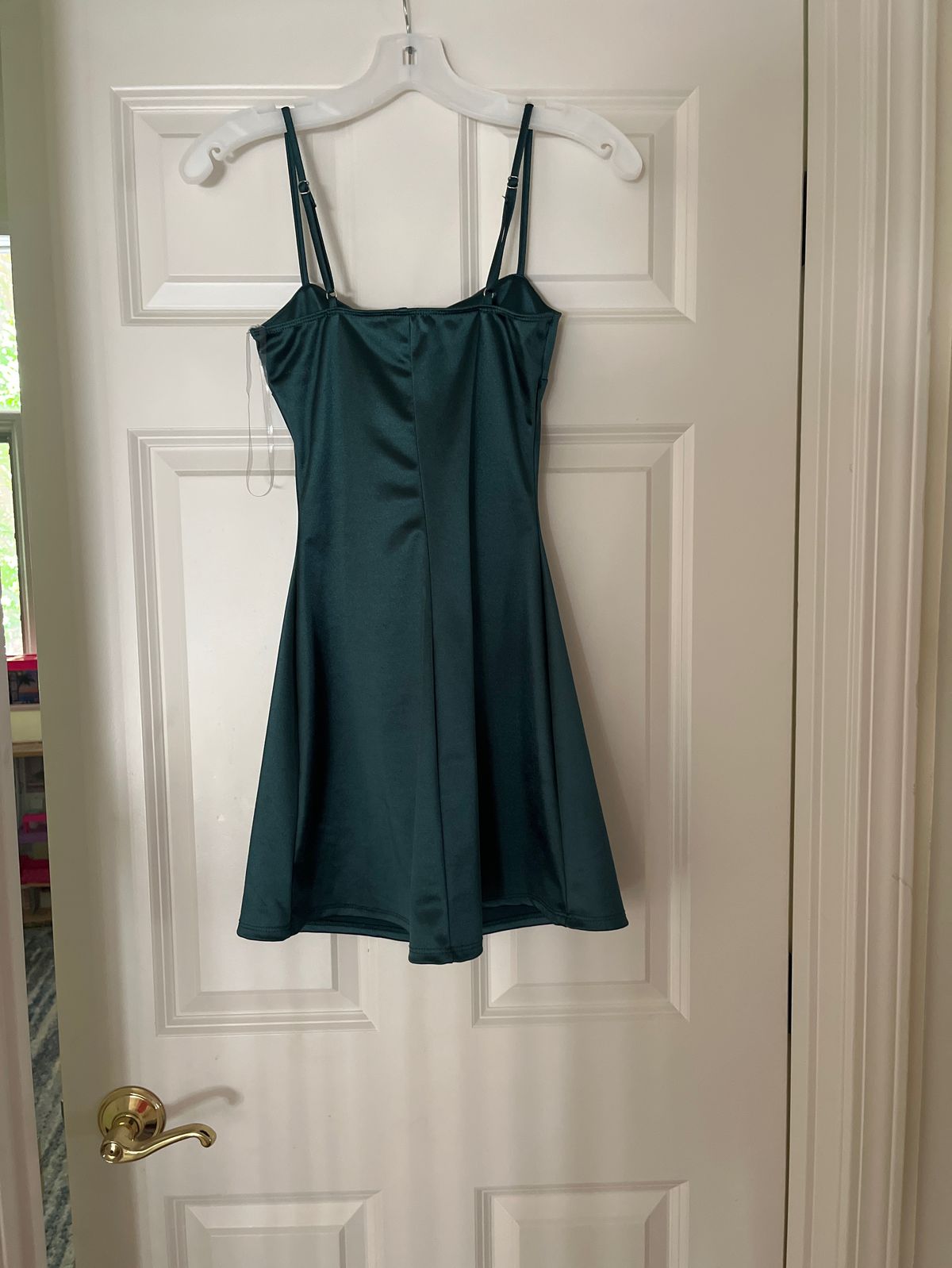 Windsor Size S Prom Green Cocktail Dress on Queenly