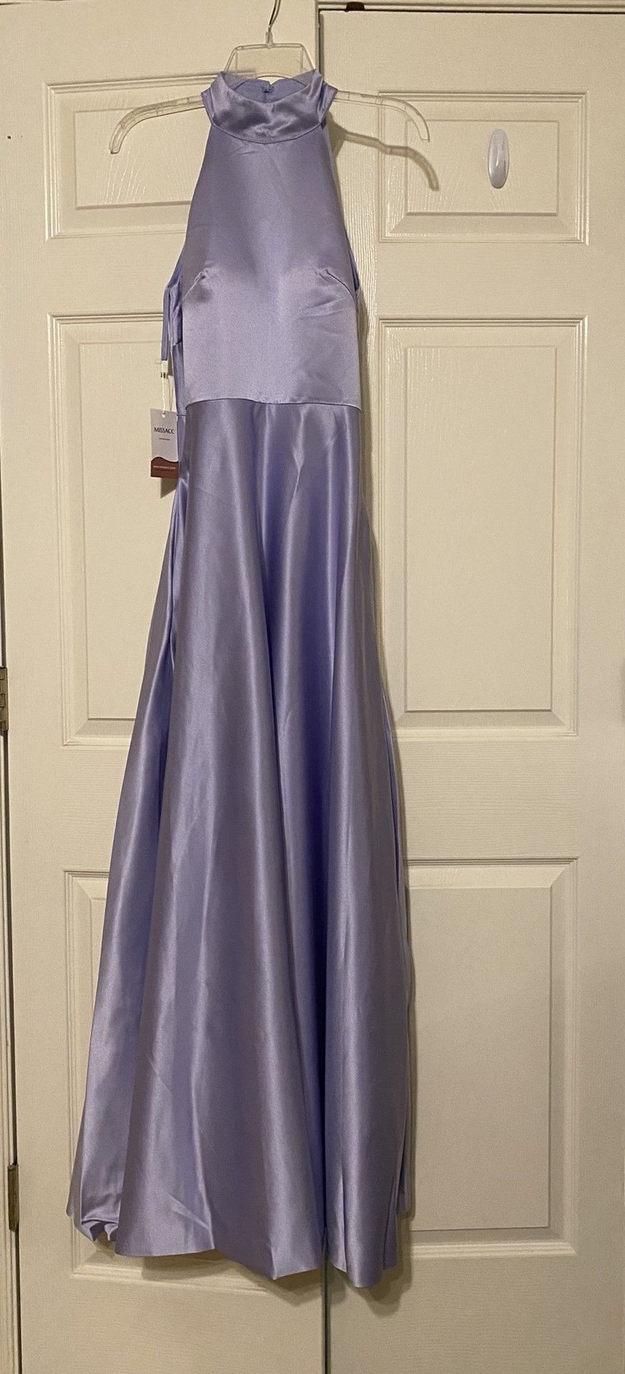Size 4 Halter Purple A-line Dress on Queenly