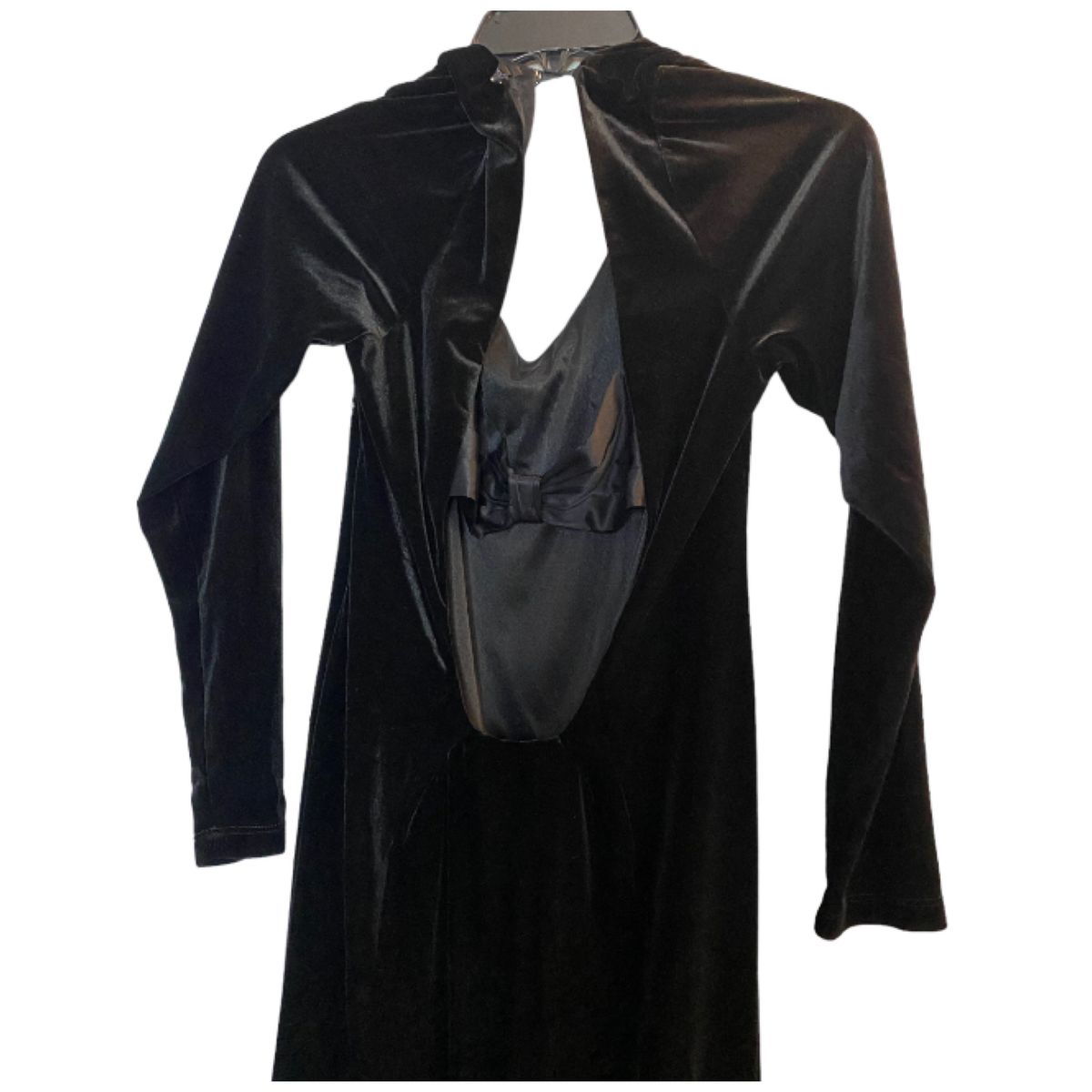 David Meister Size 14 Long Sleeve Velvet Black A-line Dress on Queenly