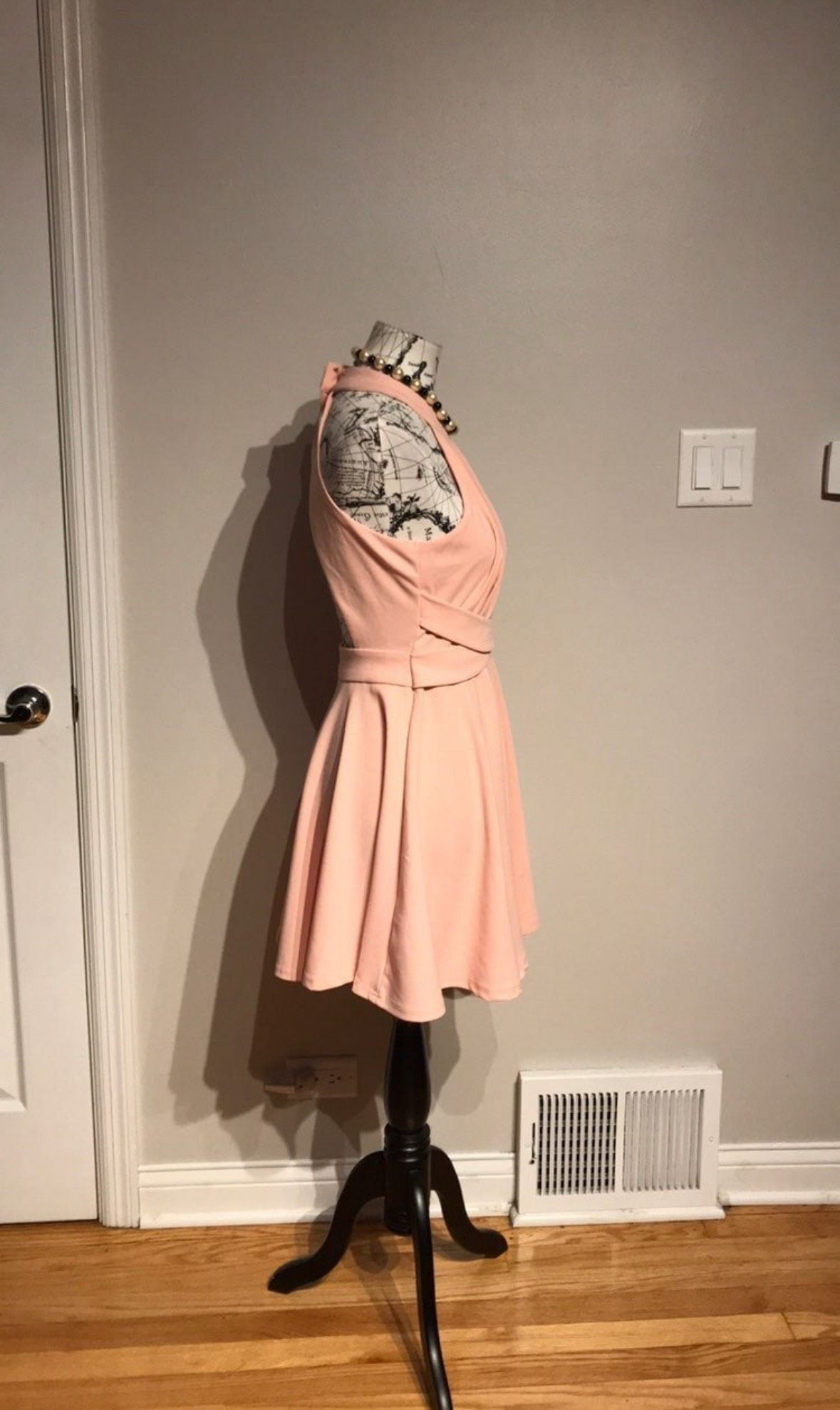 Akira Size S Prom Plunge Pink Cocktail Dress on Queenly