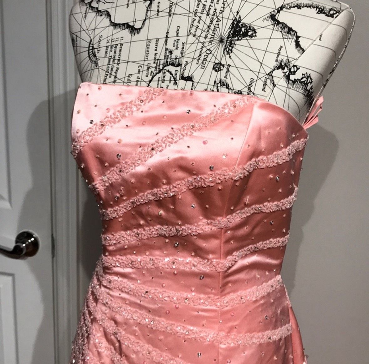 Ice & Fire Plus Size 16 Prom Strapless Lace Pink Ball Gown on Queenly