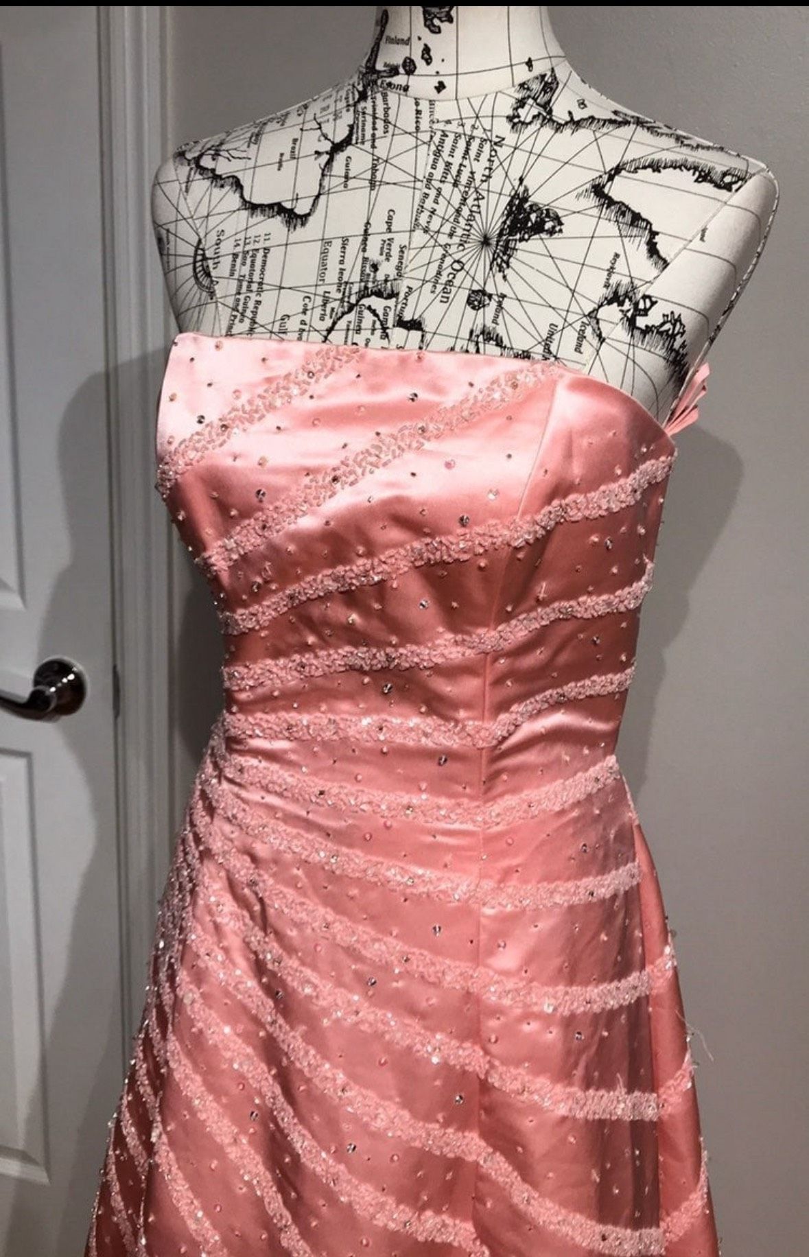 Ice & Fire Plus Size 16 Prom Strapless Lace Pink Ball Gown on Queenly