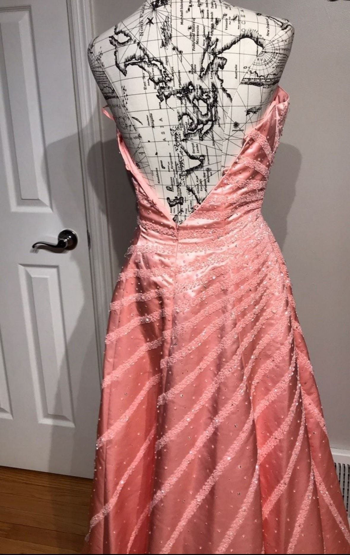 Ice & Fire Plus Size 16 Prom Strapless Lace Pink Ball Gown on Queenly