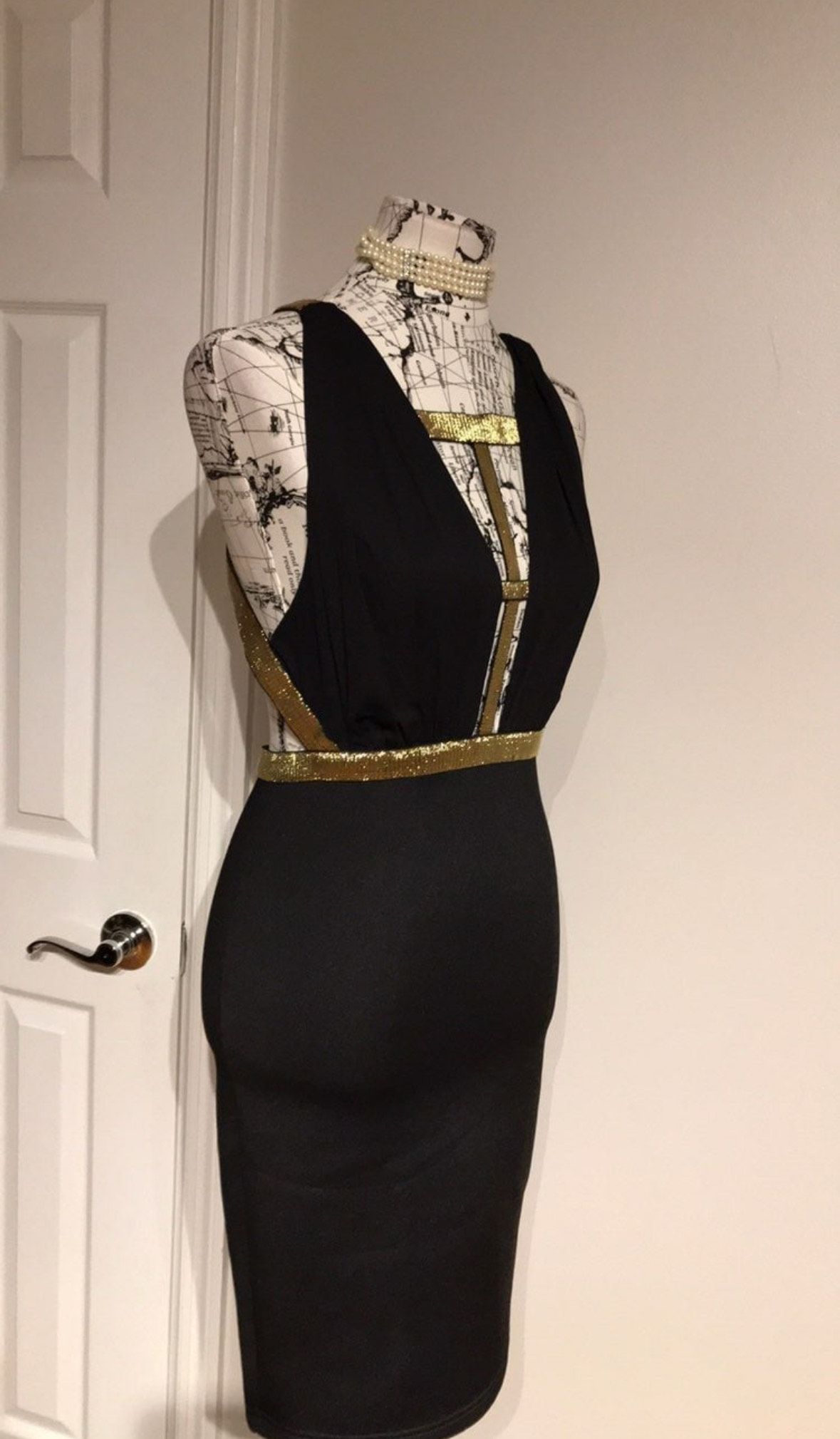 Windsor Size M Plunge Sheer Black Cocktail Dress on Queenly