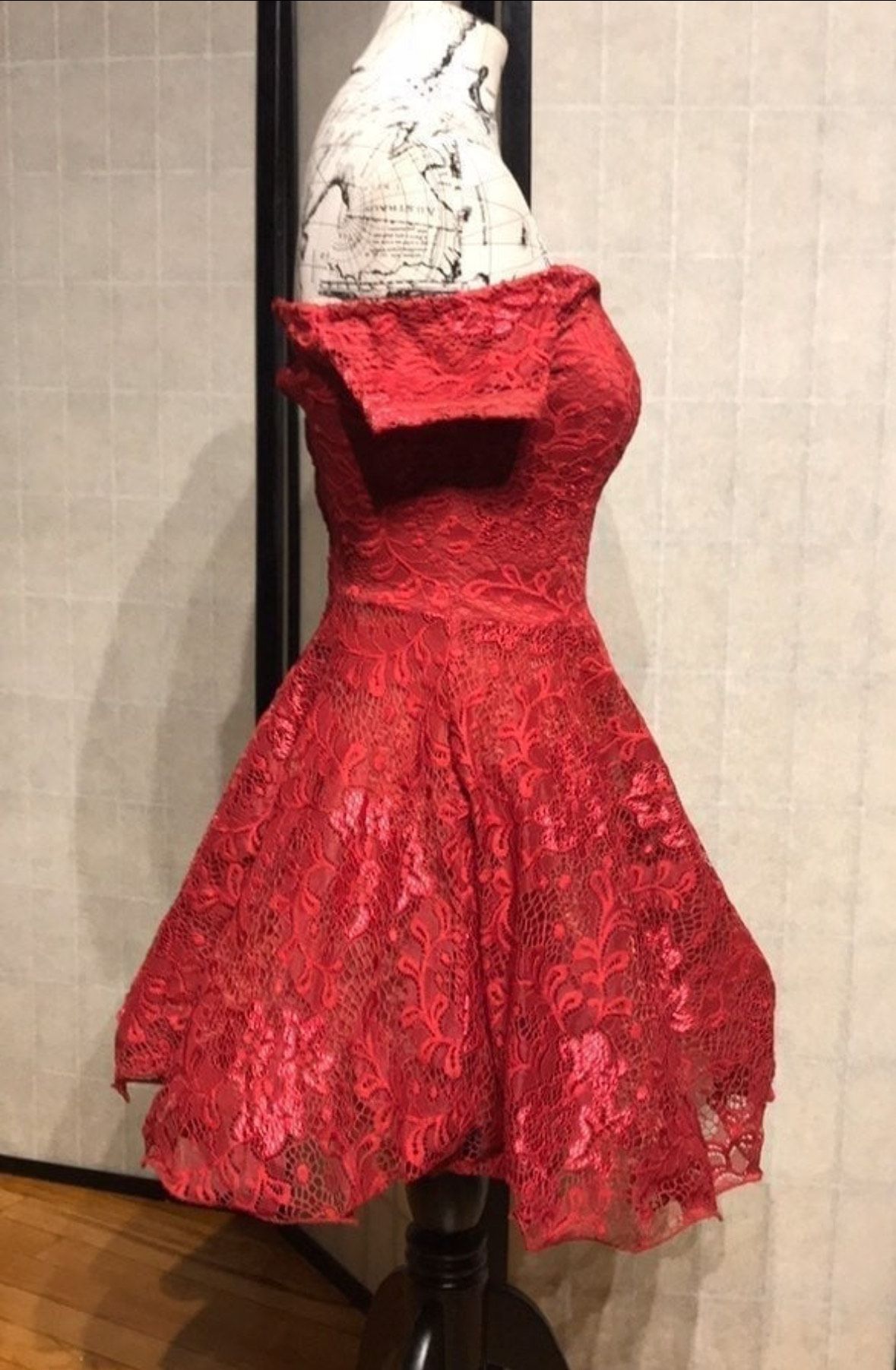 Windsor Size M Prom Off The Shoulder Lace Burgundy Red Cocktail Dress on Queenly