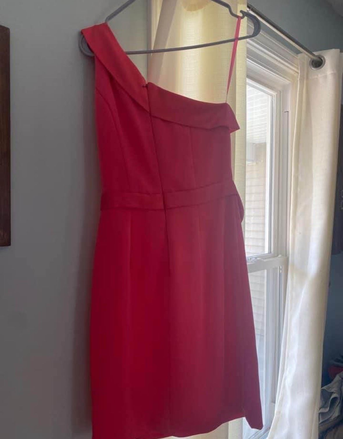 Ashley Lauren Size 00 Pageant One Shoulder Coral Cocktail Dress on Queenly