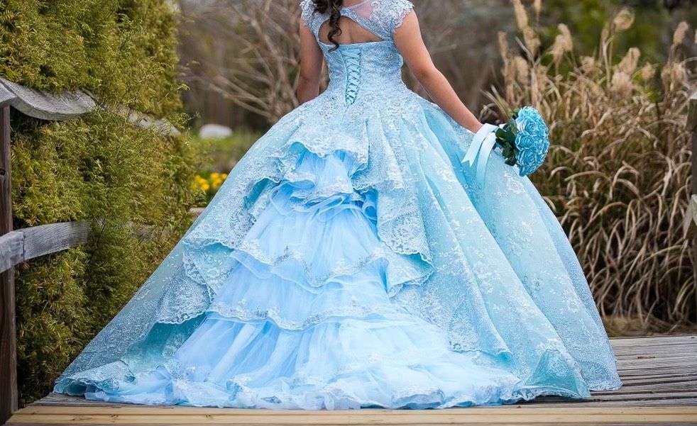 Size 6 Prom Light Blue Ball Gown on Queenly