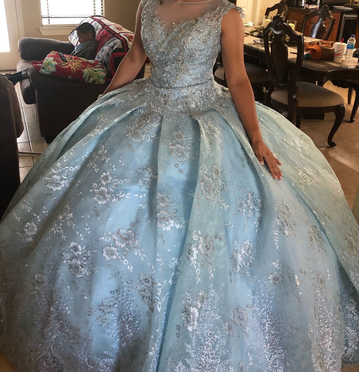 Queenly | Buy and sell prom, pageant, and formal dresses