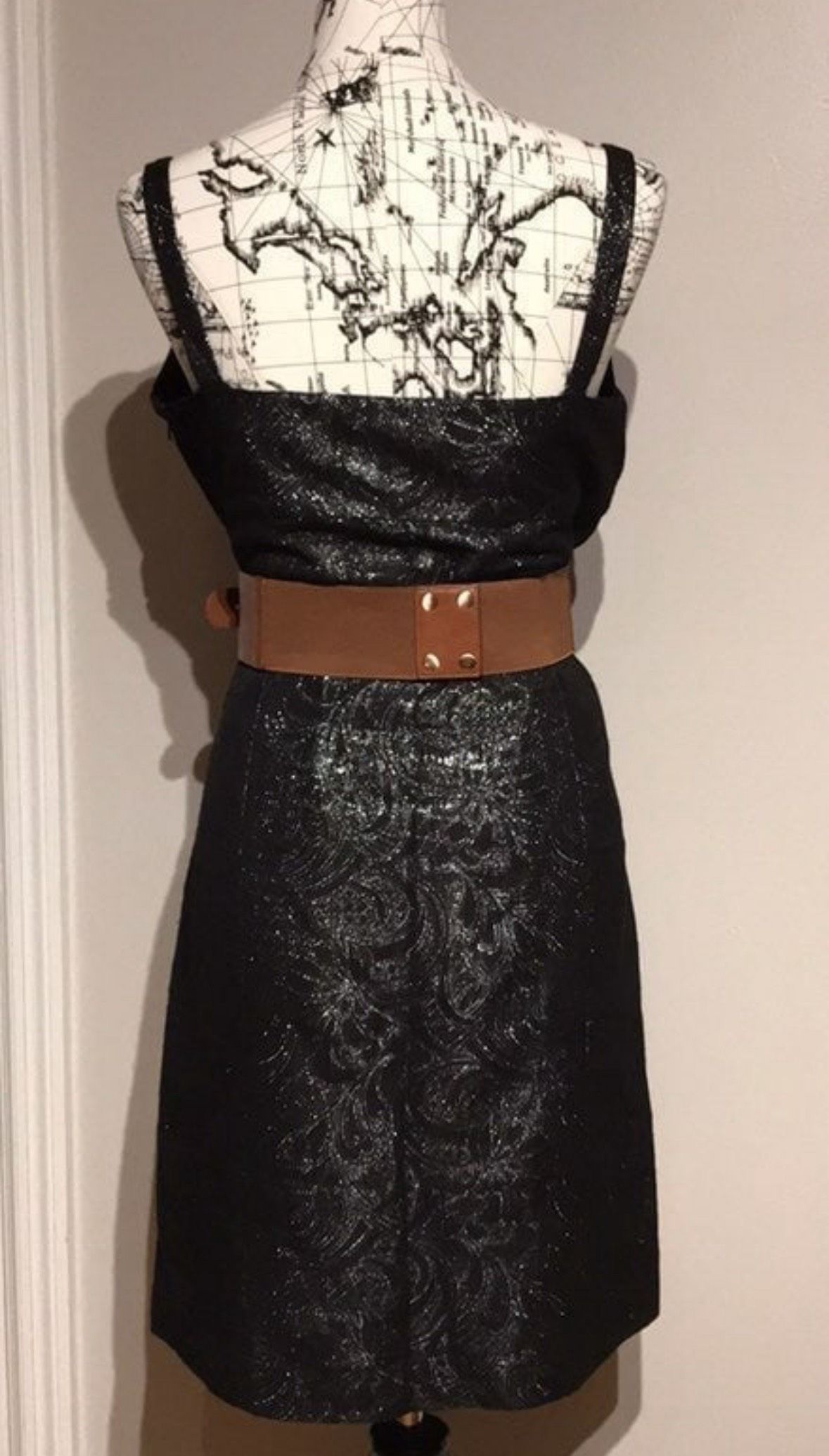 Elie Tahari Size L Prom Black Cocktail Dress on Queenly