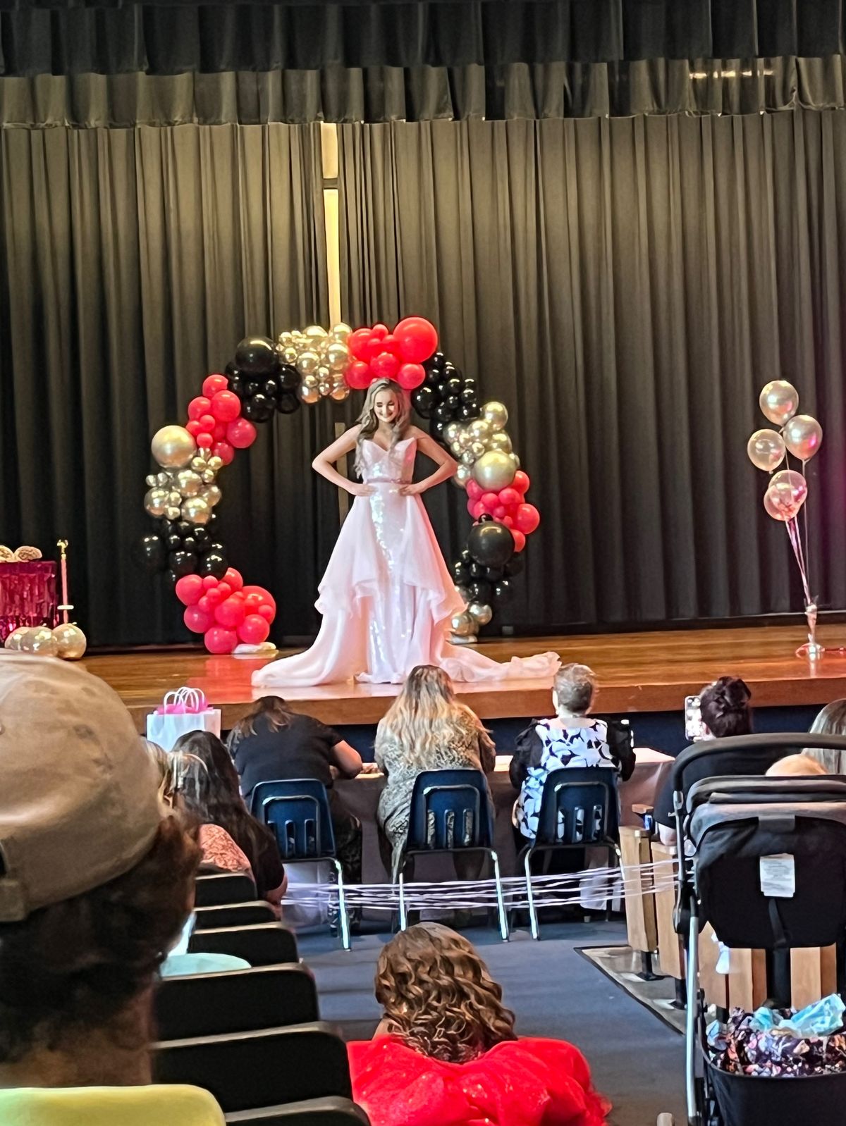 Ava Presley Size 6 Pageant Plunge Pink Ball Gown on Queenly