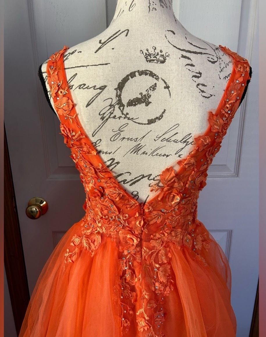 Size 4 Prom Plunge Orange Ball Gown on Queenly