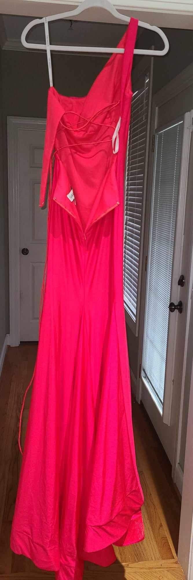 Sherri Hill Size 0 Prom One Shoulder Coral Mermaid Dress on Queenly