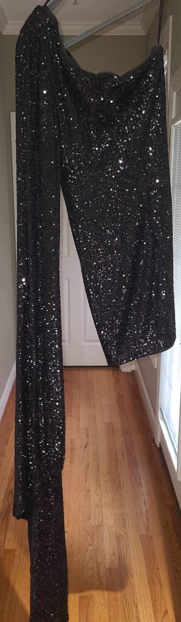 Johnathan Kayne Size 4 One Shoulder Black Cocktail Dress on Queenly