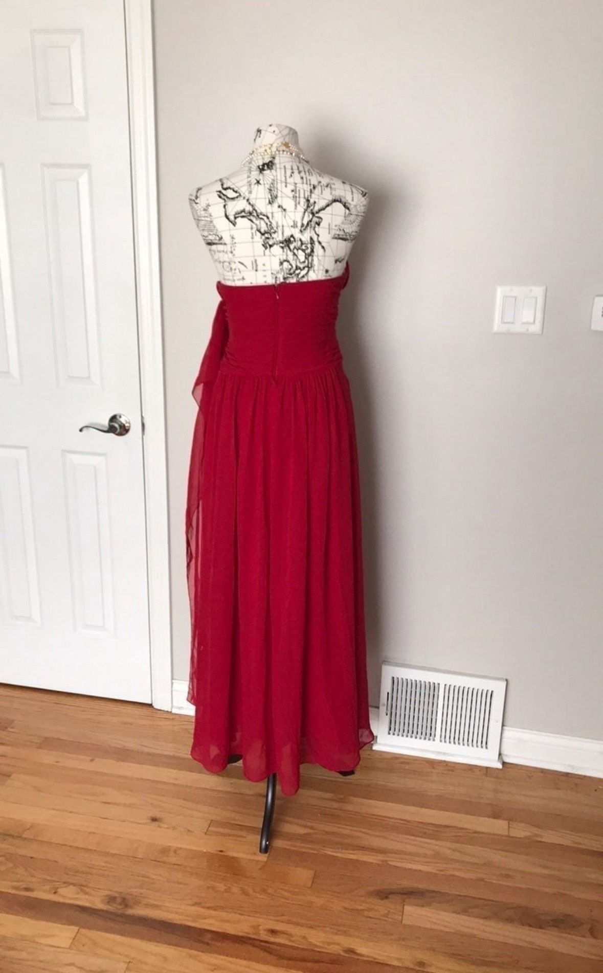 Cindy Size XL Prom Strapless Red A-line Dress on Queenly