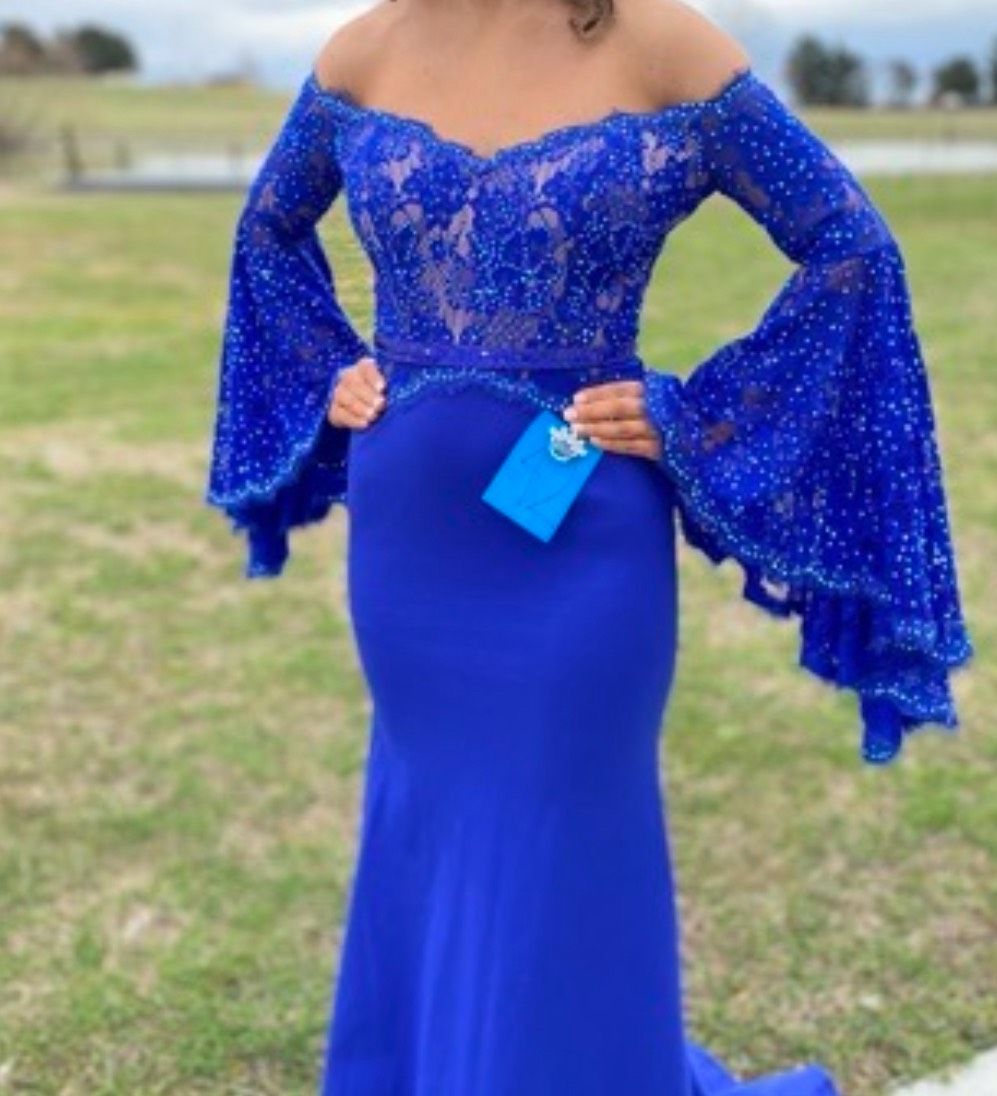 Johnathan Kayne Size 8 Prom Long Sleeve Blue A-line Dress on Queenly