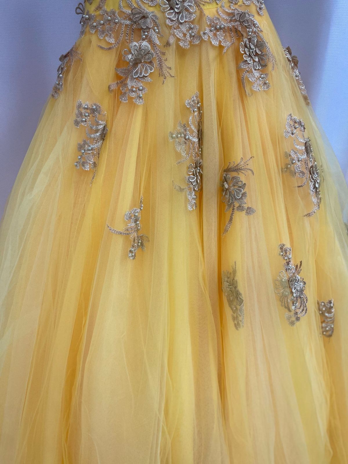 Style BBelle Yellow Barbies boutique Size 6 Plunge Yellow Ball Gown on Queenly