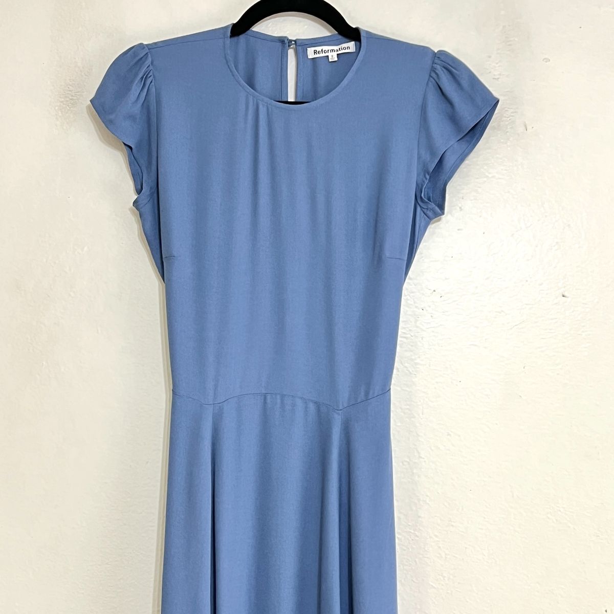 Reformation Size 2 Cap Sleeve Blue Side Slit Dress on Queenly