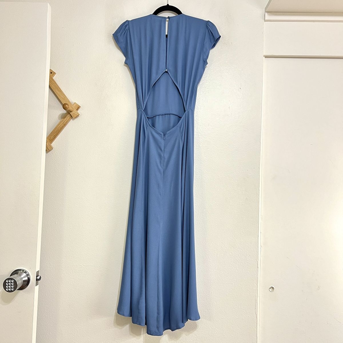 Reformation Size 2 Cap Sleeve Blue Side Slit Dress on Queenly