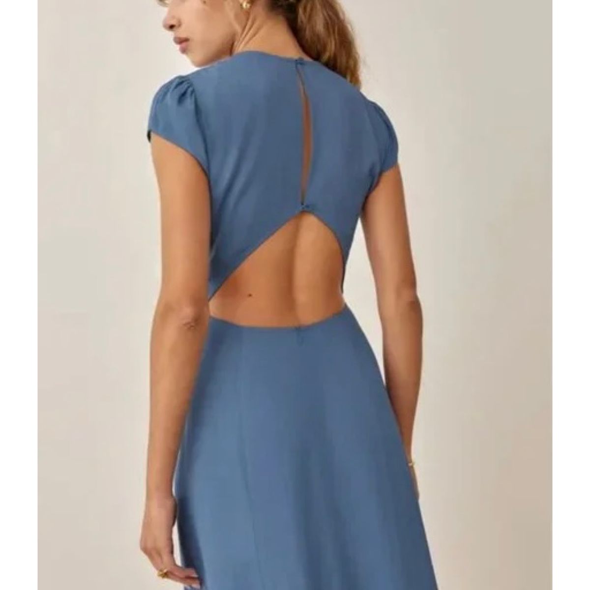 Reformation Size 2 Cap Sleeve Blue Side Slit Dress on Queenly