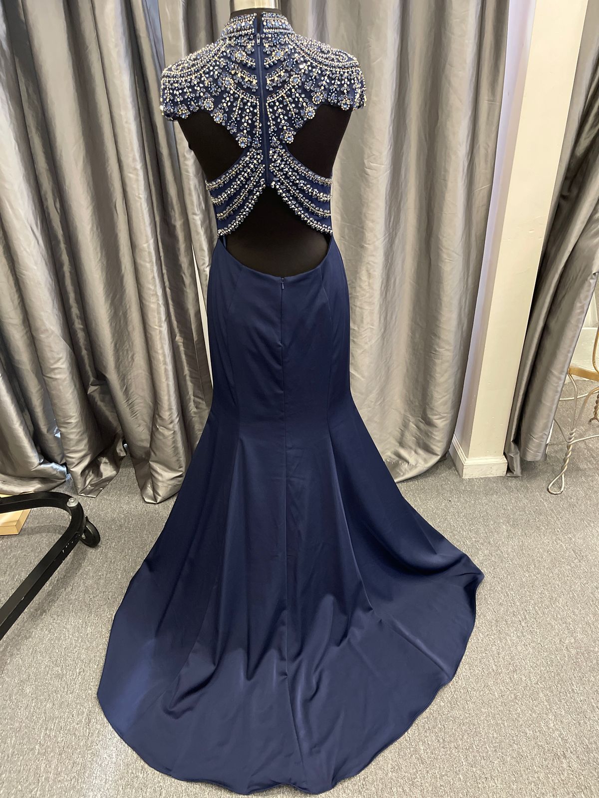 Queenly | Buy and sell prom, pageant, and formal dresses