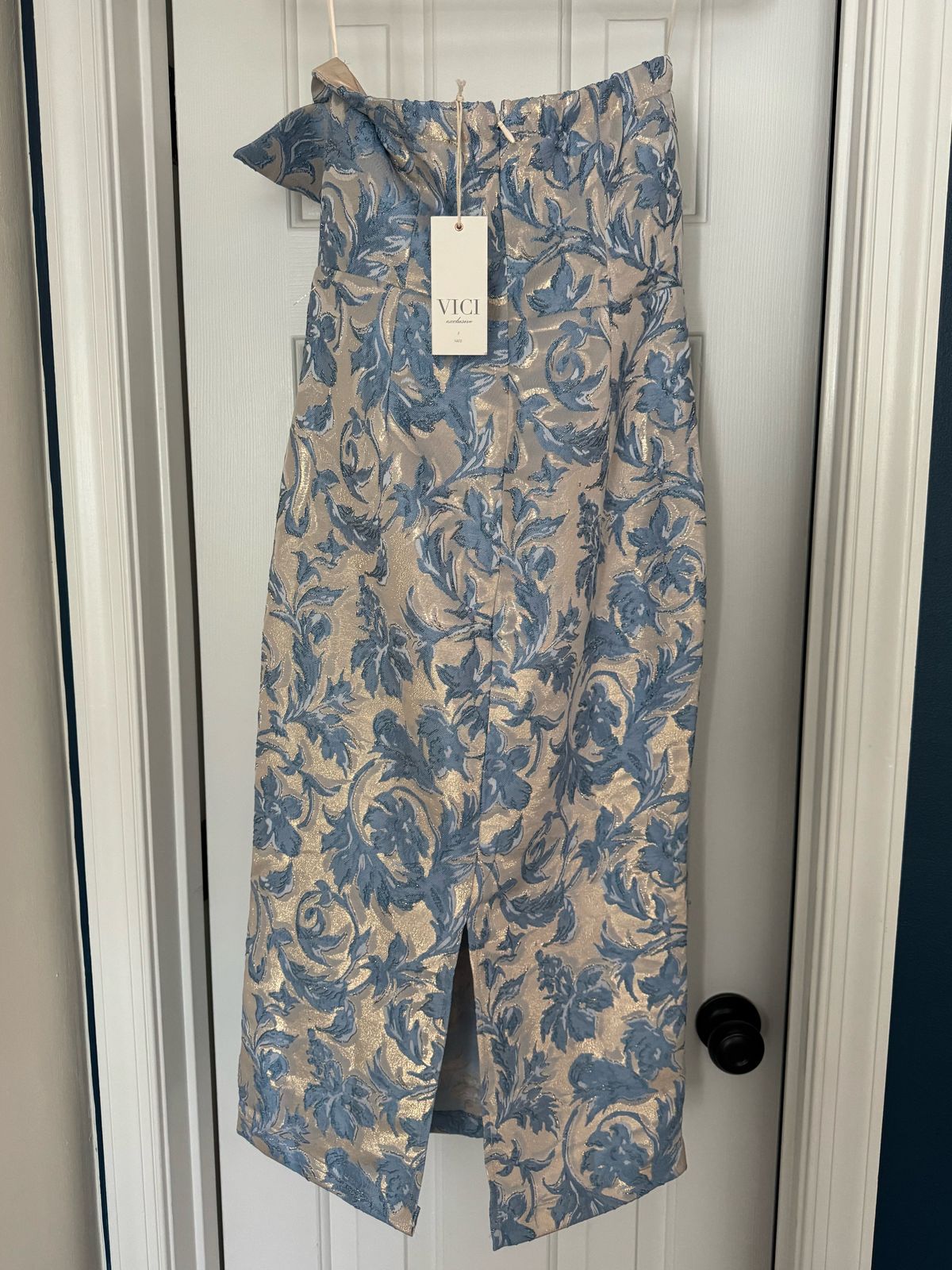 Vici Size M Strapless Blue A-line Dress on Queenly