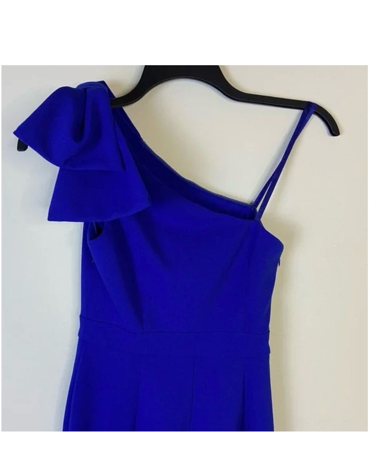 Size 4 One Shoulder Blue Formal Jumpsuit on Queenly