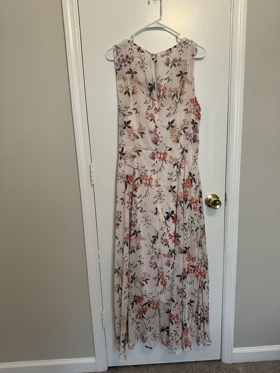 Calvin Klein Size 12 Multicolor Floor Length Maxi on Queenly