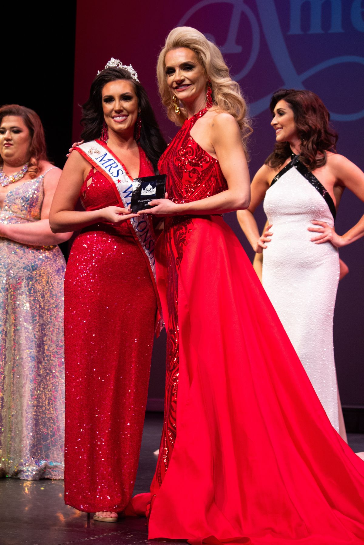 Style . Fernando Wong Size 4 Pageant Halter Red Dress With Train on Queenly