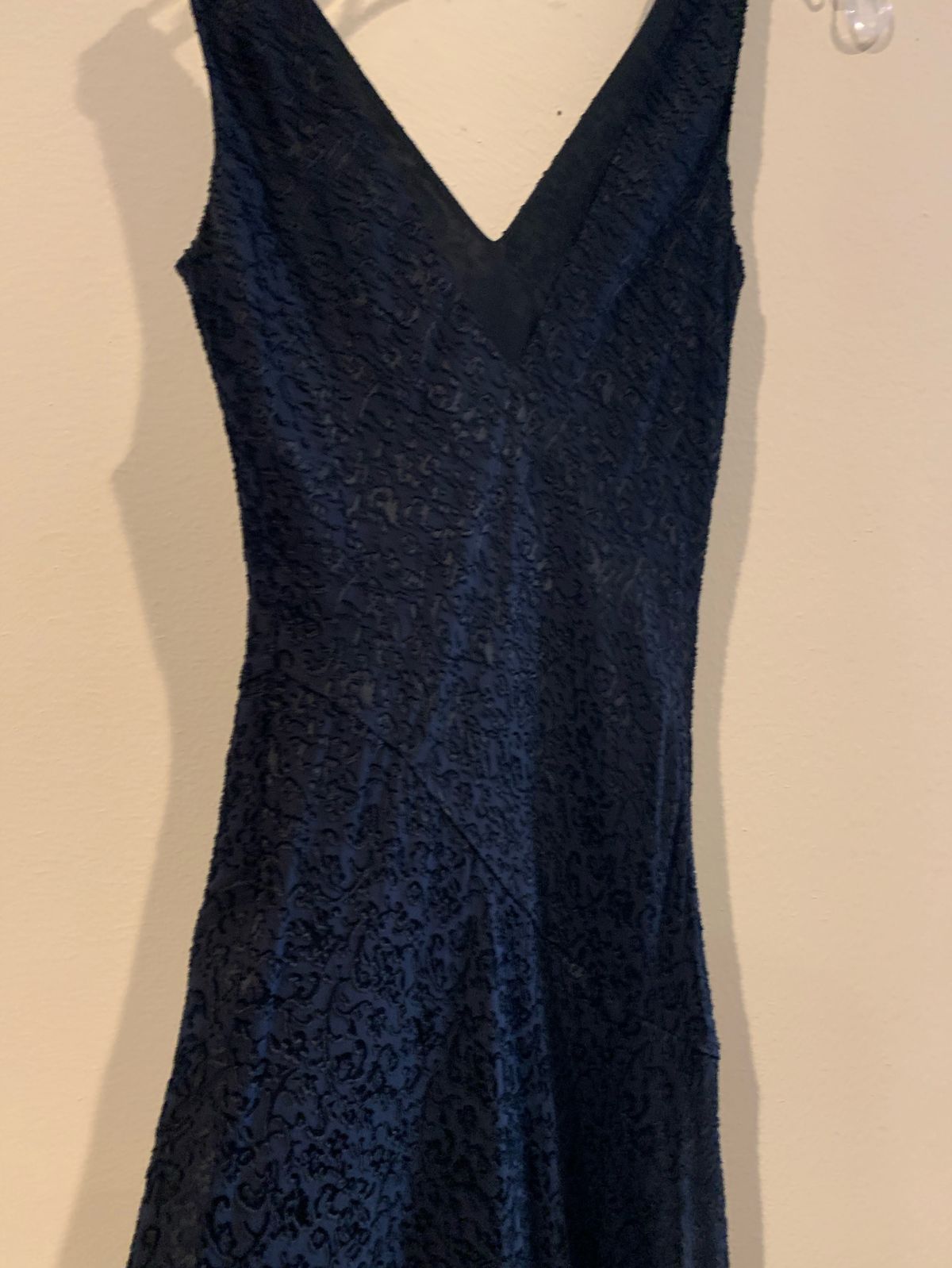 Ralph Lauren Size M Prom Plunge Black Cocktail Dress on Queenly