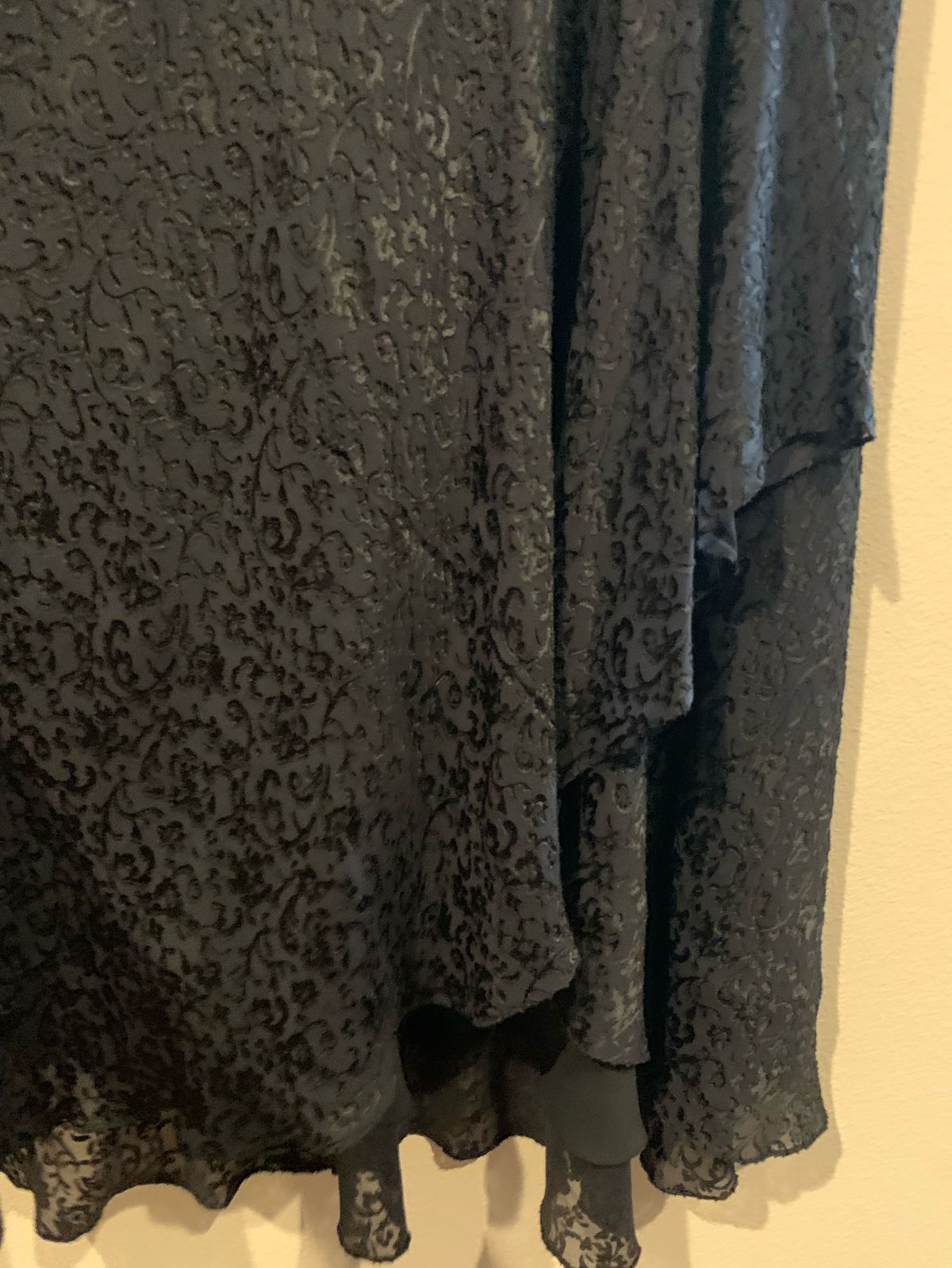 Ralph Lauren Size M Prom Plunge Black Cocktail Dress on Queenly