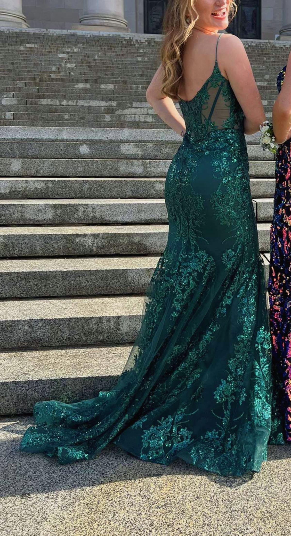 Size 2 Prom Plunge Green Mermaid Dress on Queenly