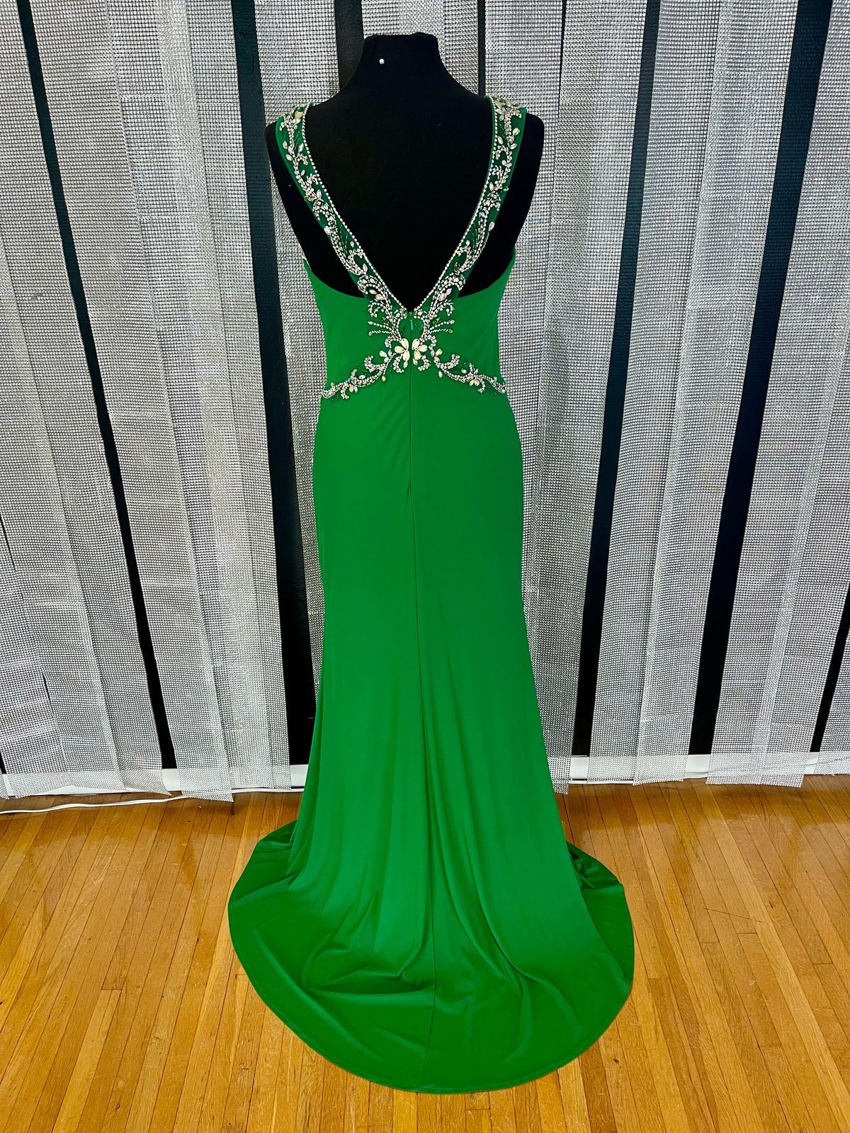 Size 10 Prom Green Side Slit Dress on Queenly