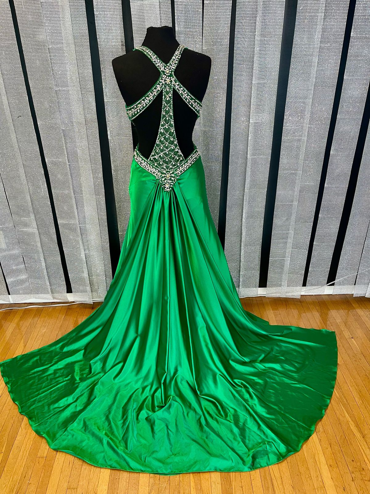 Size 10 Prom Plunge Green Floor Length Maxi on Queenly