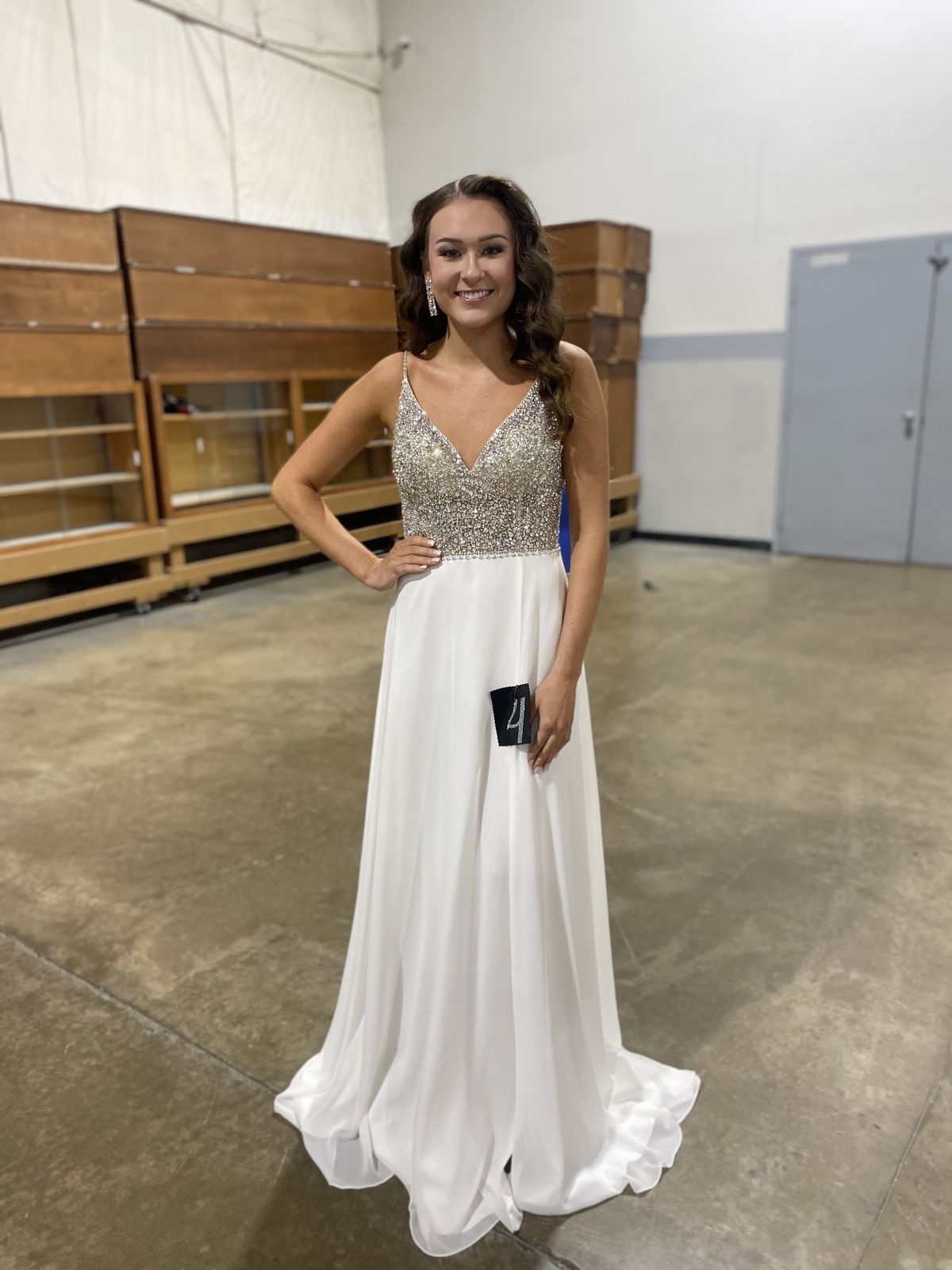 Queenly | Buy and sell prom, pageant, and formal dresses