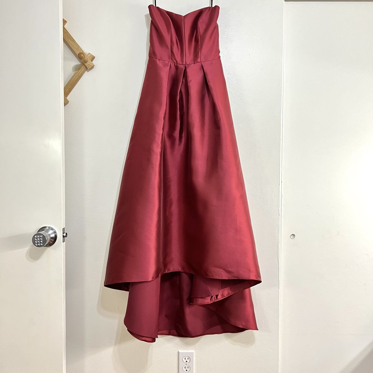 Style D699 Alfred Sung Plus Size 24 Strapless Burgundy Red A-line Dress on Queenly