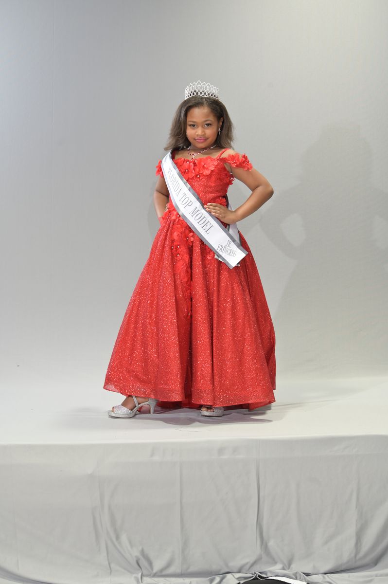 Girls Size 4 Pageant Red Ball Gown on Queenly