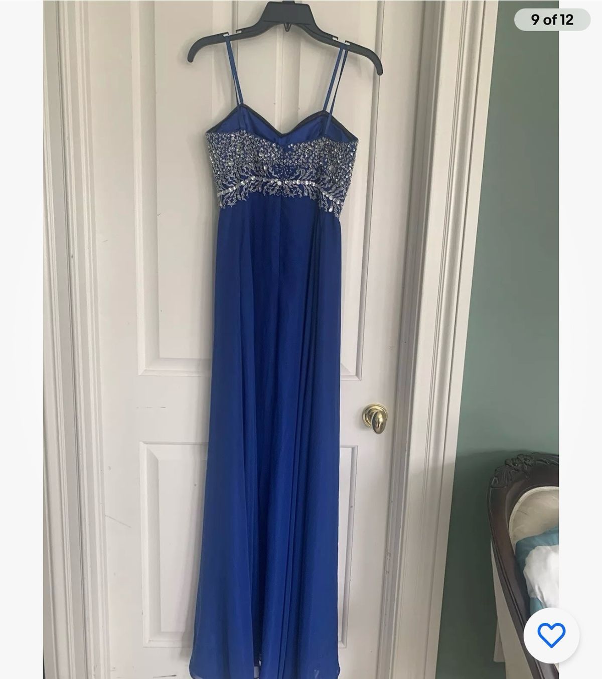 Size 6 Prom Blue A-line Dress on Queenly