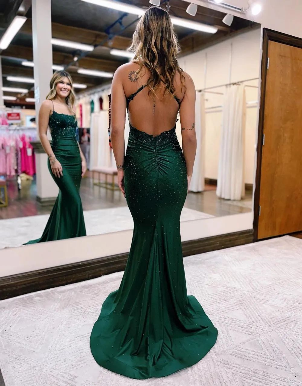 Size 2 Prom Green Mermaid Dress on Queenly