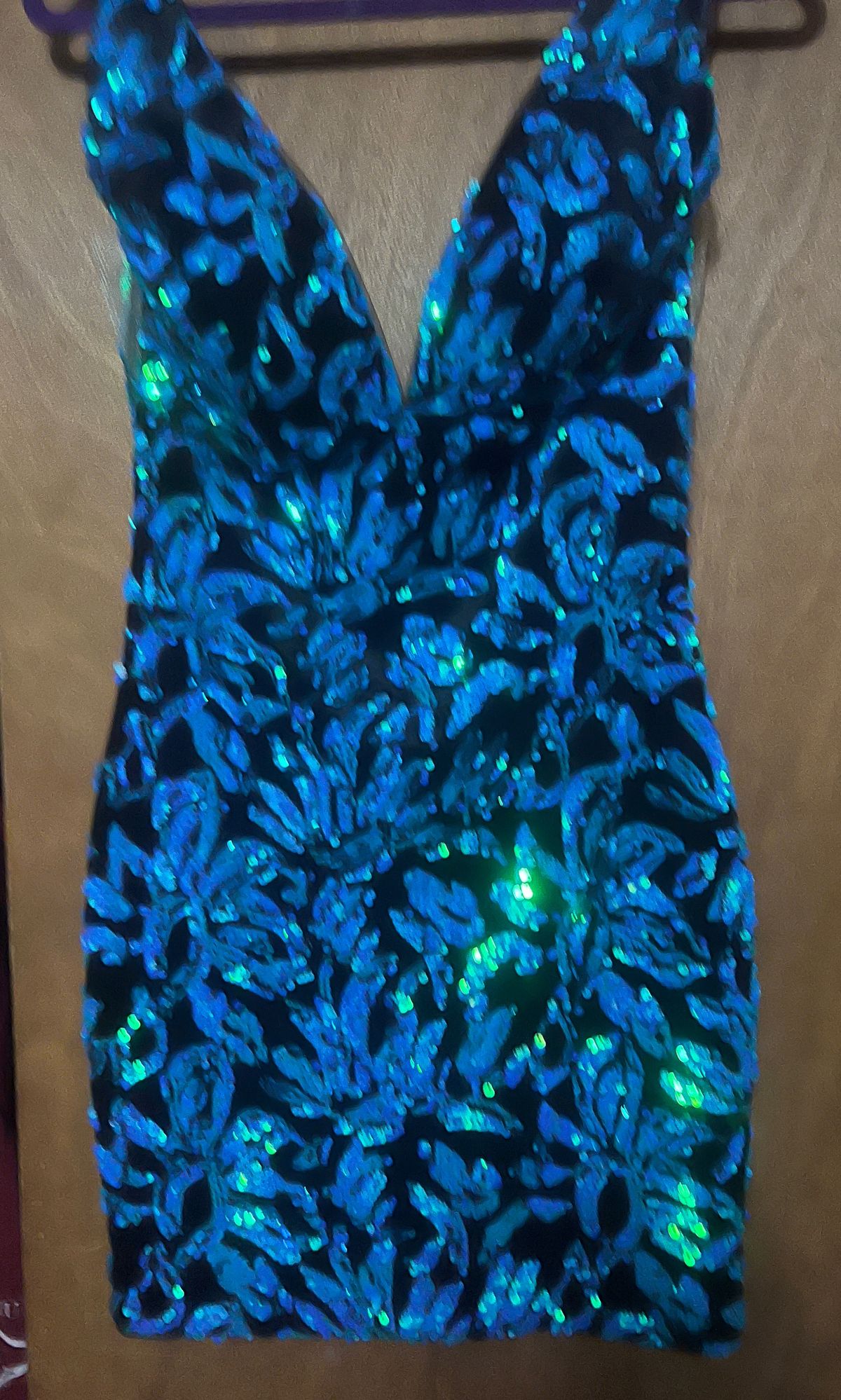 Johnathan Kayne Size 8 Homecoming Plunge Blue Cocktail Dress on Queenly