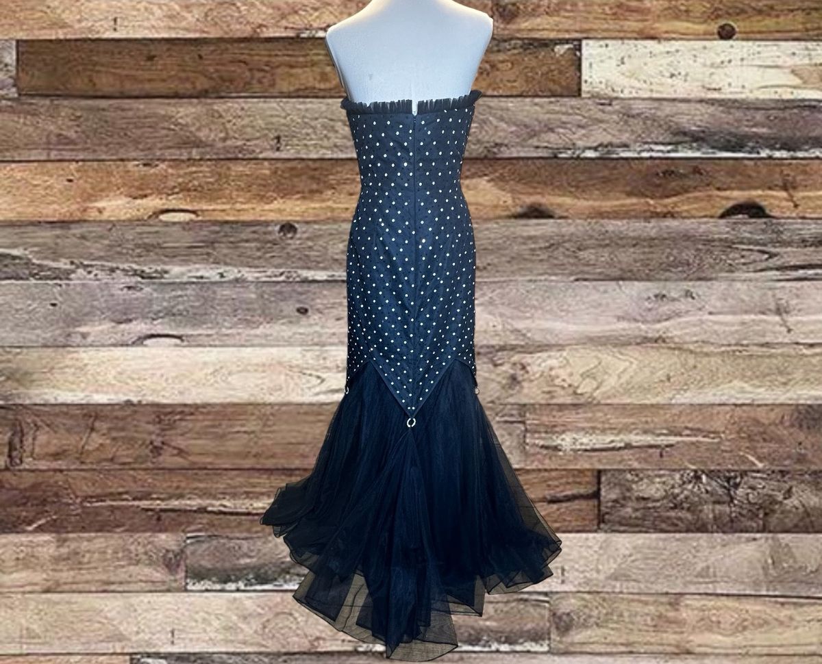 Mon Cheri Size 10 Prom Strapless Black Mermaid Dress on Queenly