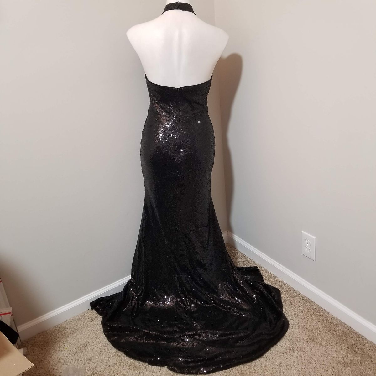 Style (Maybe Milly Bridal) No tag Size 4 Halter Black Side Slit Dress on Queenly