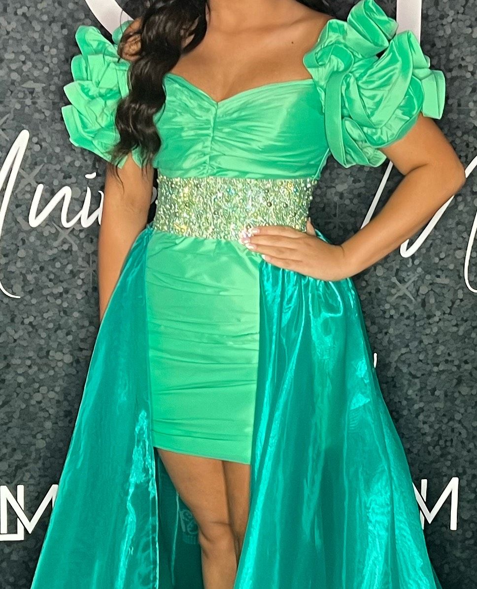 Tarik Ediz Size 10 Off The Shoulder Light Green Cocktail Dress on Queenly