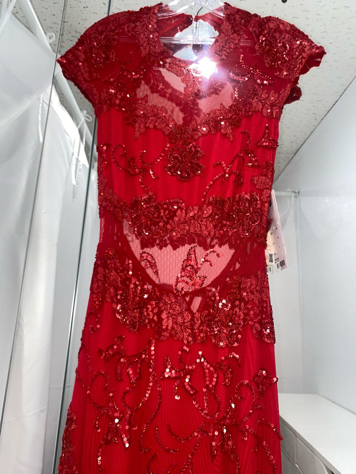 Style 1903 Red Mac Duggal Size 8 Cap Sleeve Red A-line Dress on Queenly