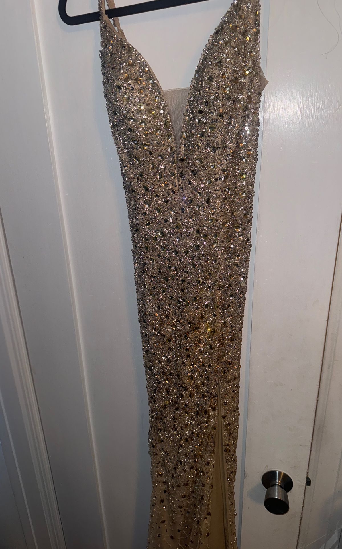 Size 0 Prom Plunge Gold Mermaid Dress on Queenly